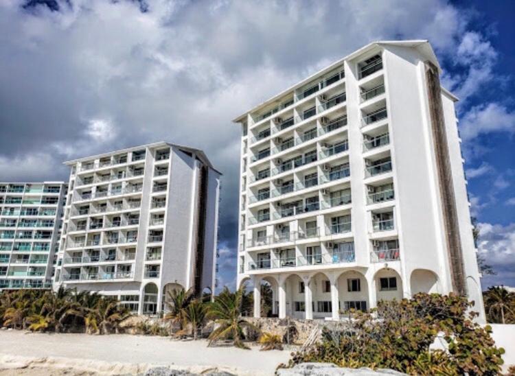 Studio Oceanfront Prime Location Cancún Exterior foto