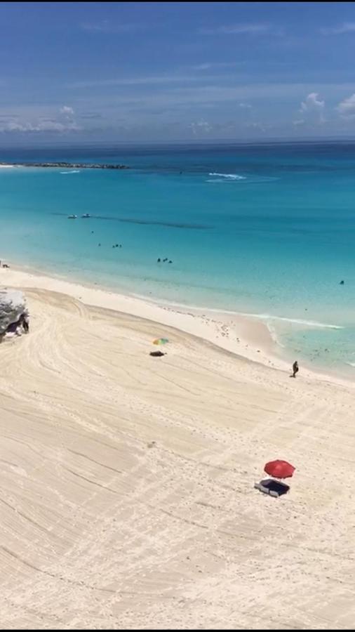 Studio Oceanfront Prime Location Cancún Exterior foto